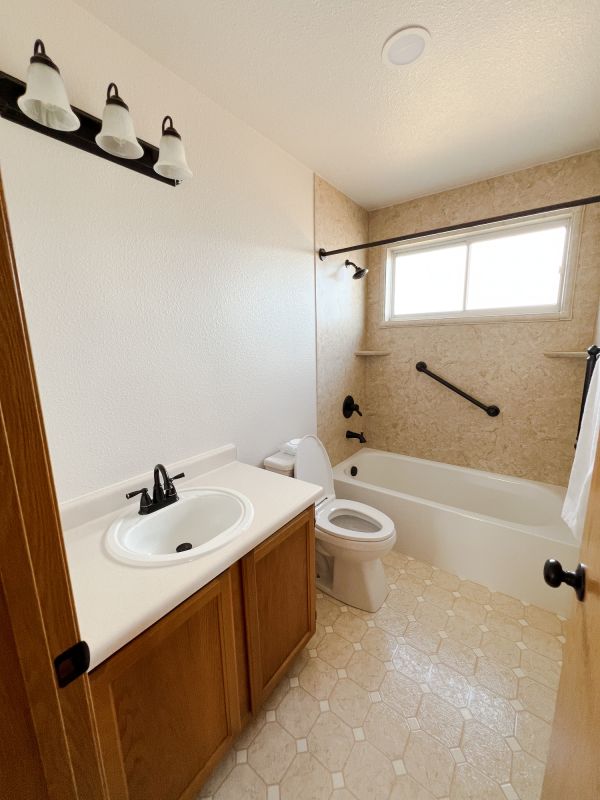 Top Bathroom Remodeling Companies in Fontana, CA